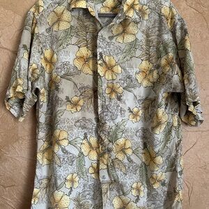 Men's Short-Sleeve Floral Button-Up Shirt — Yellow Floral
